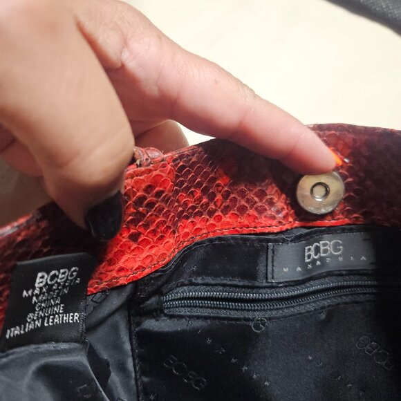 BCBG MAXAZRIA Red Lizard Purse - Picture 5 of 5